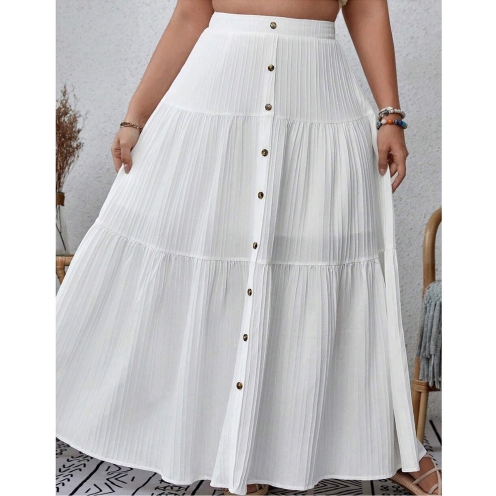 Plus White Solid Button Detail Stretchy Waist Max… - image 4